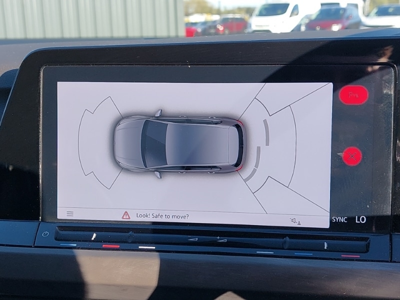 Used Volkswagen Golf 2024 for sale - 77265820: Photo 15