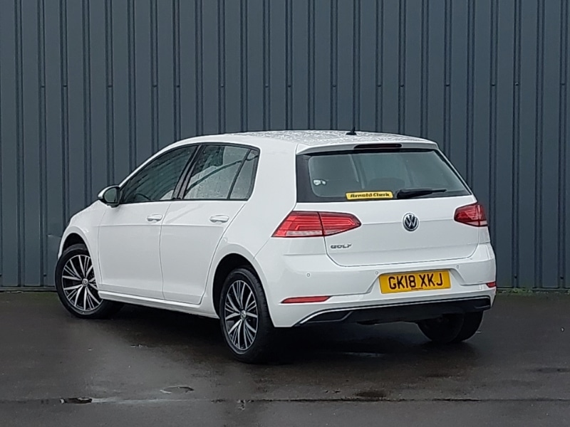 Used Volkswagen Golf 2018 for sale - 77154892: Photo 3