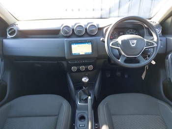 Used Dacia Duster 2019 for sale - 78428403: Photo