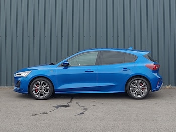Used Ford Focus 2022 for sale - 79131381: Photo
