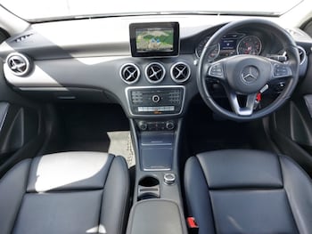 Used Mercedes-Benz A-Class 2017 for sale - 75576594: Photo