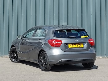 Used Mercedes-Benz A-Class 2017 for sale - 75576594: Photo