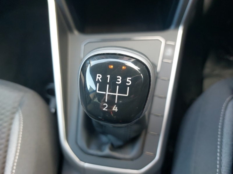 Used Volkswagen Polo 2024 for sale - 76052451: Photo 12
