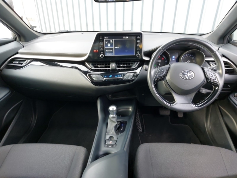 Used Toyota C-HR 2020 for sale - 76964253: Photo 2