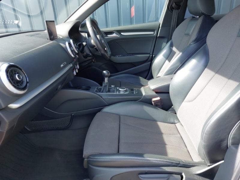 Used Audi A3 2018 for sale - 76737262: Photo 5