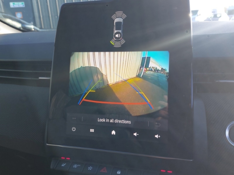 Used Renault Clio 2024 for sale - 77393018: Photo 15