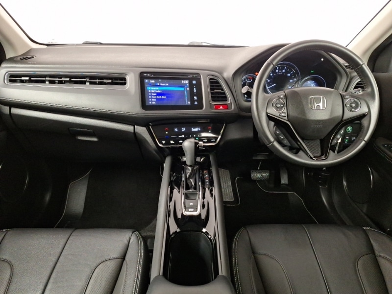 Used Honda HR-V 2018 for sale - 77466654: Photo 2