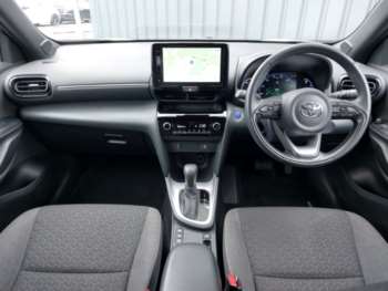Used Toyota Yaris Cross 2022 for sale - 74919622: Photo