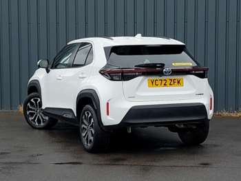 Used Toyota Yaris Cross 2022 for sale - 74919622: Photo