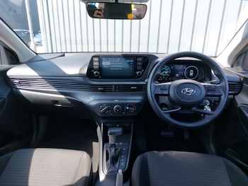 Used Hyundai i20 2023 for sale - 78342966: Photo