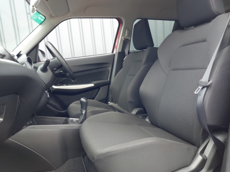 Used Suzuki Swift 2019 for sale - 76275617: Photo 5