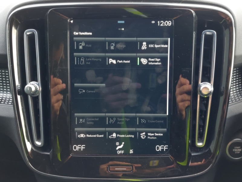 Used Volvo XC40 2021 for sale - 77338507: Photo 17