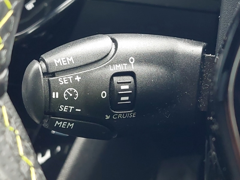 Used Peugeot 2008 2023 for sale - 77606172: Photo 14