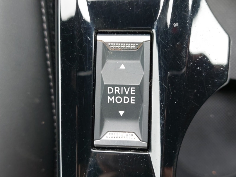 Used Peugeot 2008 2023 for sale - 77606172: Photo 15