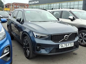 Used Volvo XC40 2025 for sale - 79671280: Photo
