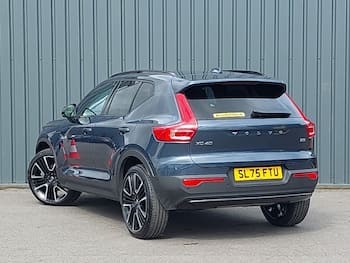 Used Volvo XC40 2025 for sale - 79671280: Photo