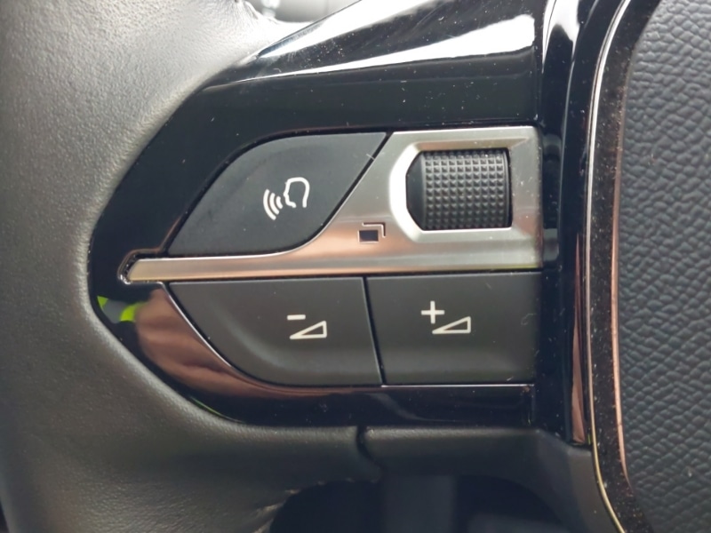 Used Peugeot 2008 2021 for sale - 77142028: Photo 13