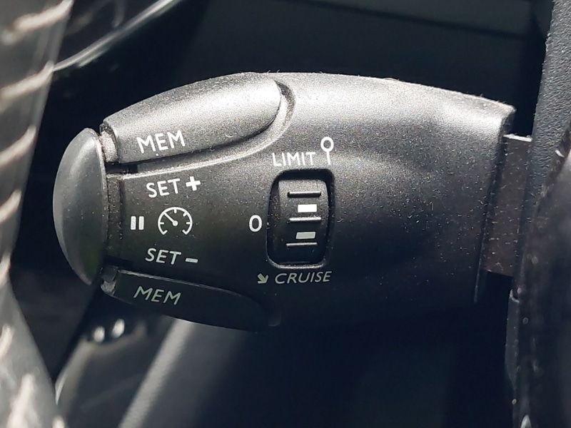 Used Peugeot 2008 2021 for sale - 77142028: Photo 14