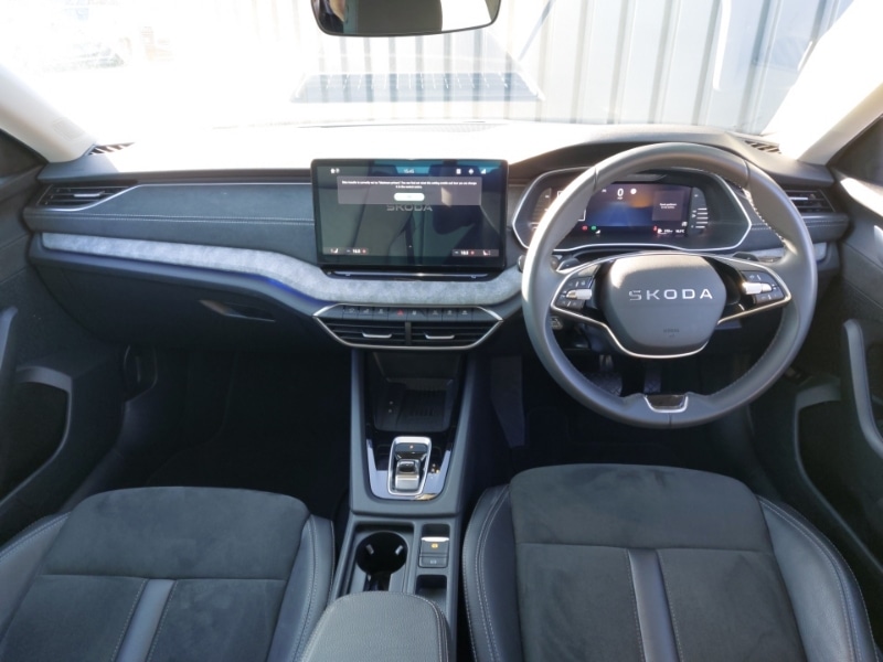 Used Skoda Octavia 2025 for sale - 77922814: Photo 2