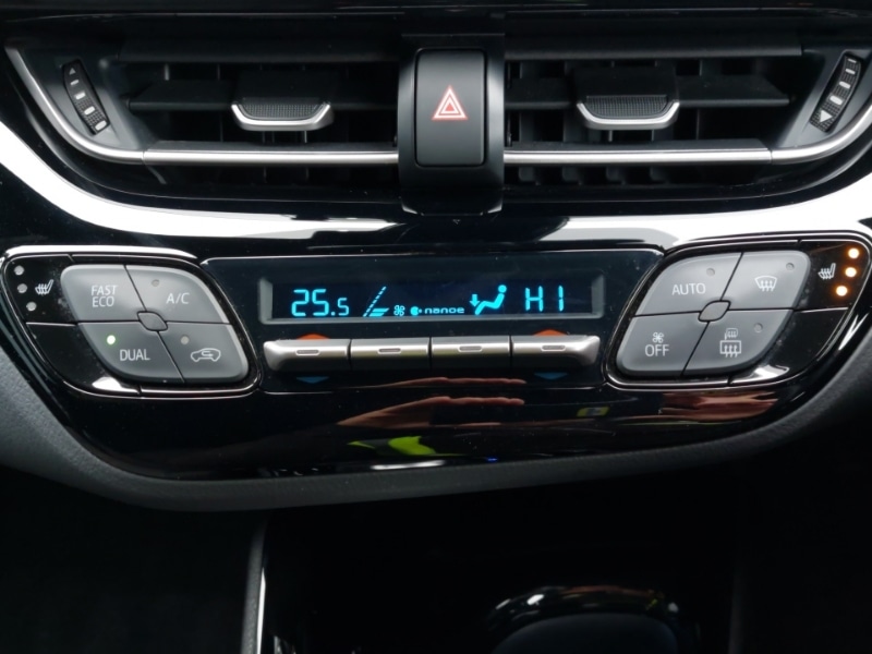 Used Toyota C-HR 2023 for sale - 78094101: Photo 15