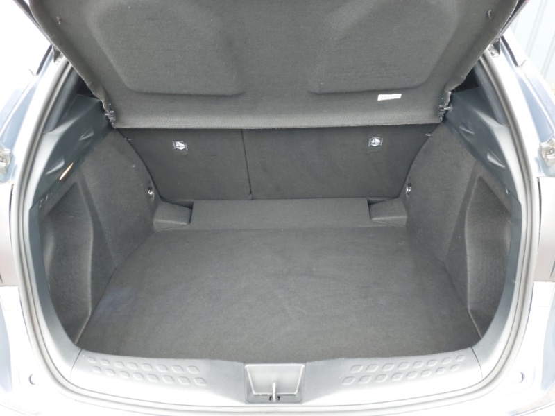 Used Toyota C-HR 2023 for sale - 78094101: Photo 8