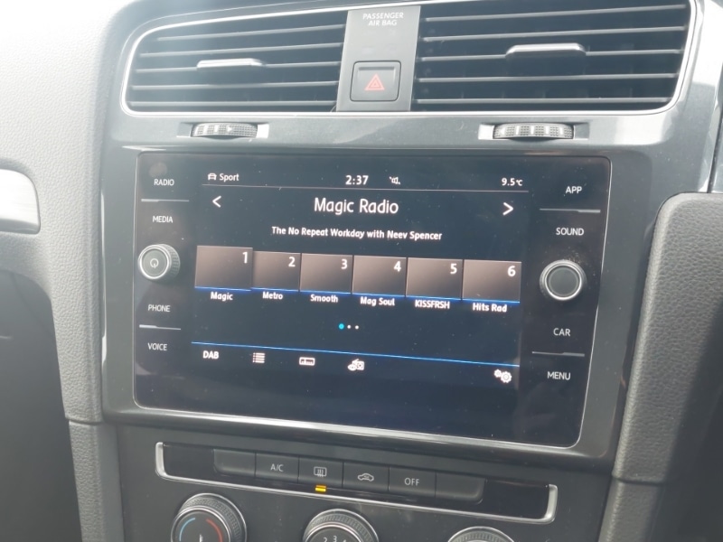 Used Volkswagen Golf 2018 for sale - 77596475: Photo 10