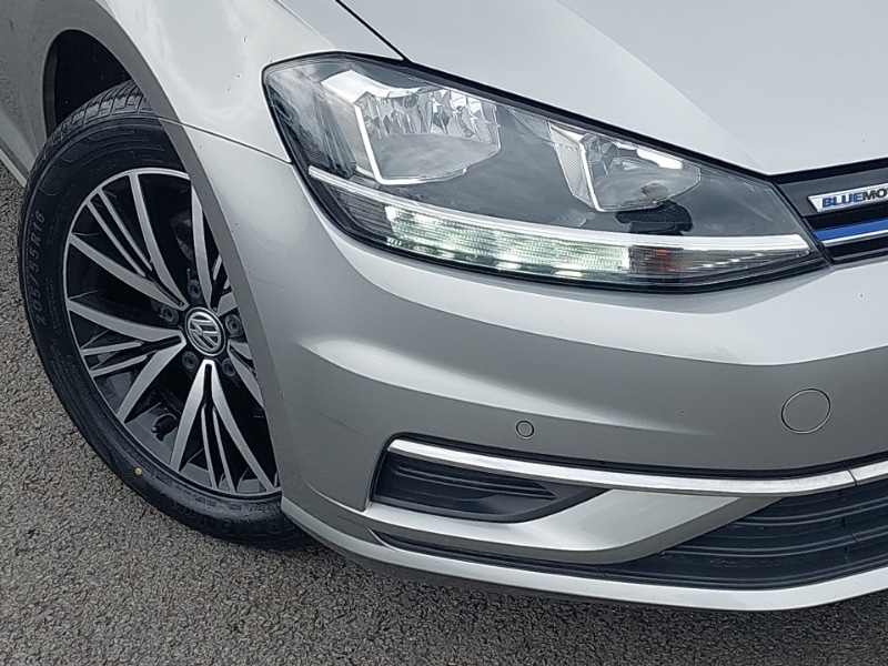 Used Volkswagen Golf 2018 for sale - 77596475: Photo 9