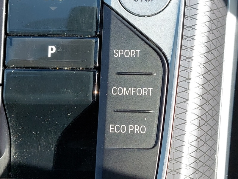 Used BMW 3 Series 2024 for sale - 77922890: Photo 15