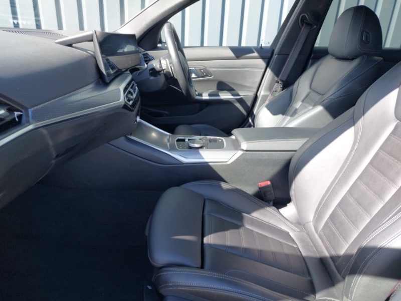 Used BMW 3 Series 2024 for sale - 77922890: Photo 5