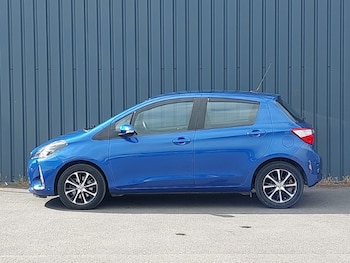 Used Toyota Yaris 2019 for sale - 78600526: Photo