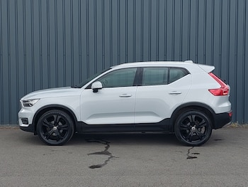 Used Volvo XC40 2021 for sale - 78906056: Photo