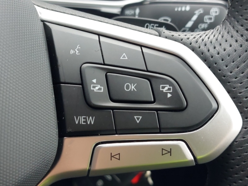 Used Volkswagen T-Roc 2025 for sale - 77062392: Photo 14