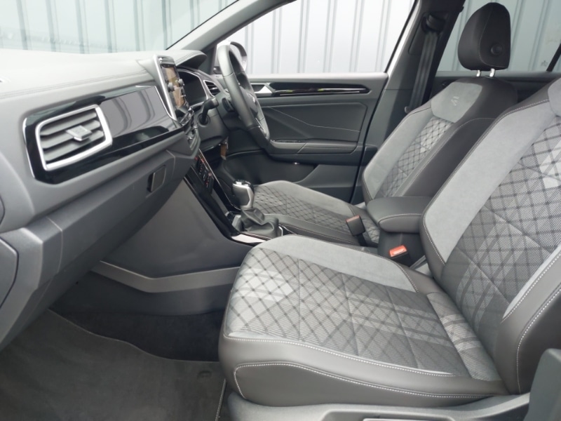 Used Volkswagen T-Roc 2025 for sale - 77062392: Photo 5