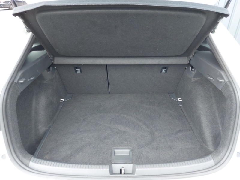 Used Volkswagen Taigo 2023 for sale - 77948190: Photo 8