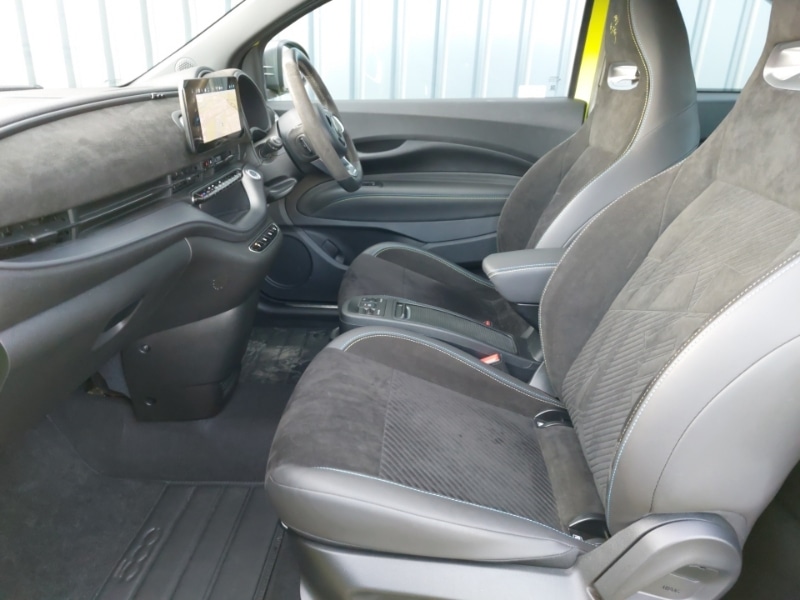 Used Abarth 500 2023 for sale - 77761203: Photo 5