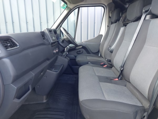 Used Renault Master 2023 for sale - 76187911: Photo 5