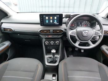 Used Dacia Sandero Stepway 2021 for sale - 76880453: Photo