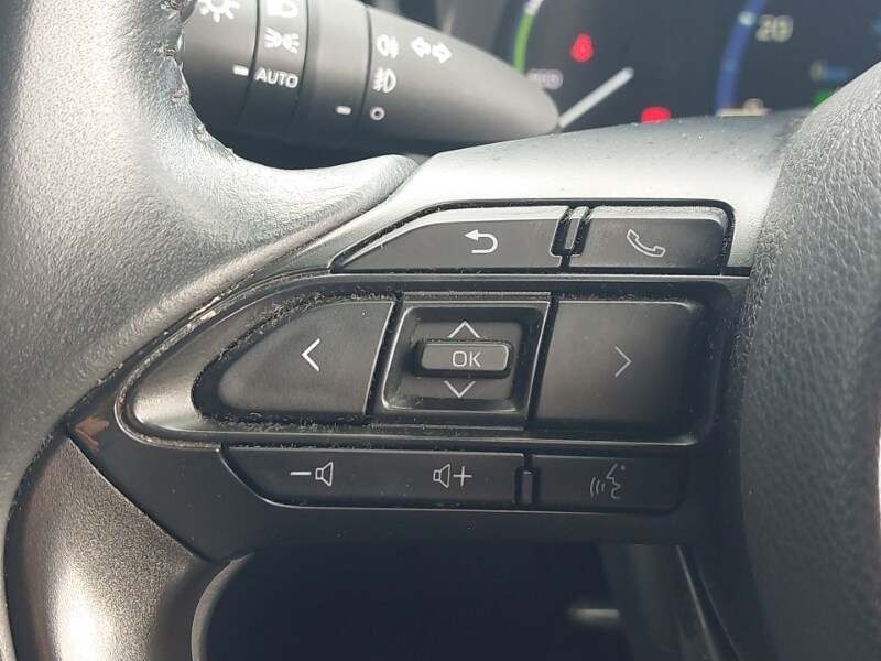 Used Toyota Yaris Cross 2023 for sale - 78040692: Photo 12