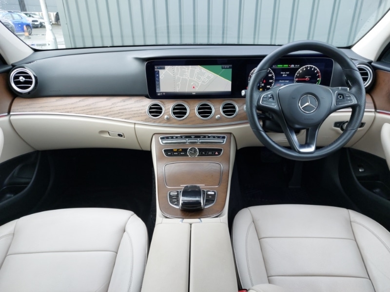 Used Mercedes-Benz E Class 2018 for sale - 77169155: Photo 2