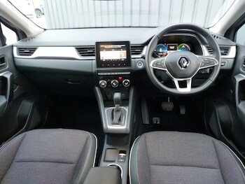 Used Renault Captur 2023 for sale - 78803510: Photo