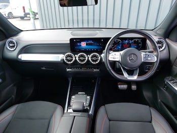 Used Mercedes-Benz EQB 2022 for sale - 76103218: Photo