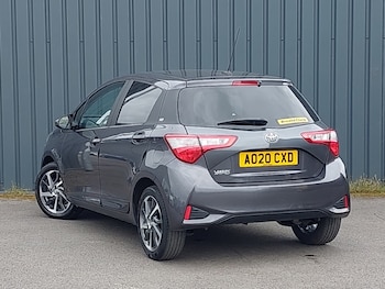 Used Toyota Yaris 2020 for sale - 78441757: Photo