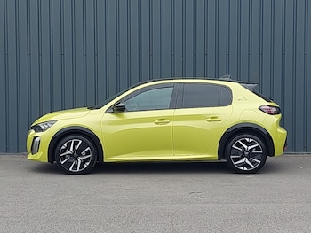 Used Peugeot 208 2025 for sale - 75909481: Photo