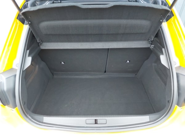 Used Peugeot 208 2022 for sale - 76289579: Photo 8