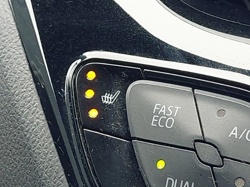 Used Toyota C-HR 2019 for sale - 77544519: Photo 17