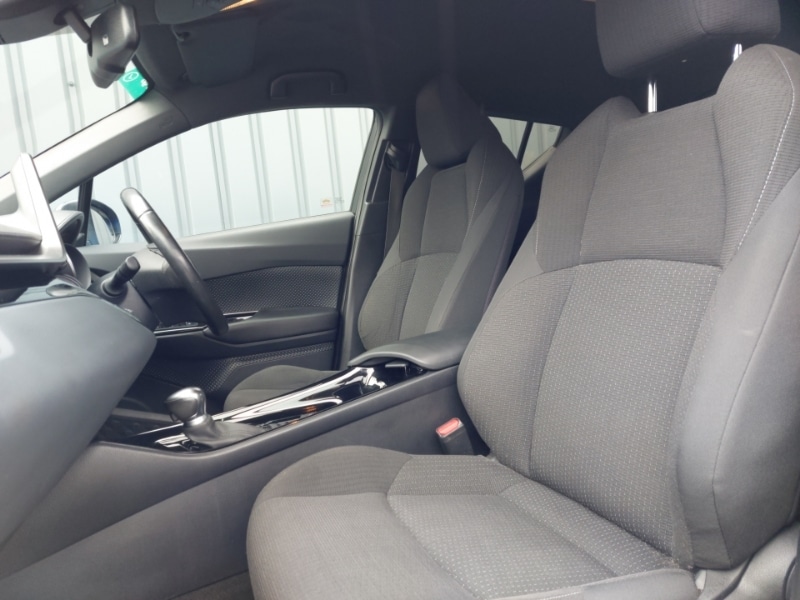 Used Toyota C-HR 2019 for sale - 77544519: Photo 5