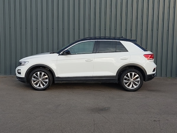 Used Volkswagen T-Roc 2020 for sale - 76244201: Photo 4