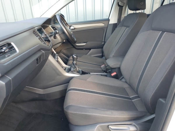 Used Volkswagen T-Roc 2020 for sale - 76244201: Photo 5