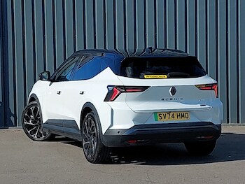 Used Renault Scenic E-Tech 2025 for sale - 76983463: Photo