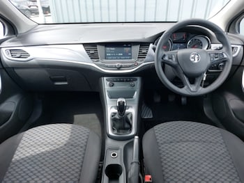 Used Vauxhall Astra 2018 for sale - 79207881: Photo
